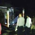 Jago Merah Lahap Rumah dan Warung di Desa Linggar Terbakar