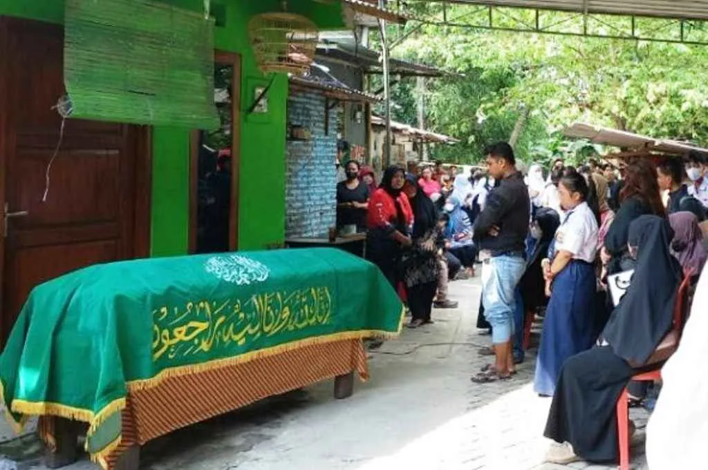 Kenal Lewat Aplikasi Daring, Siswi SMP ini Tewas Dibunuh