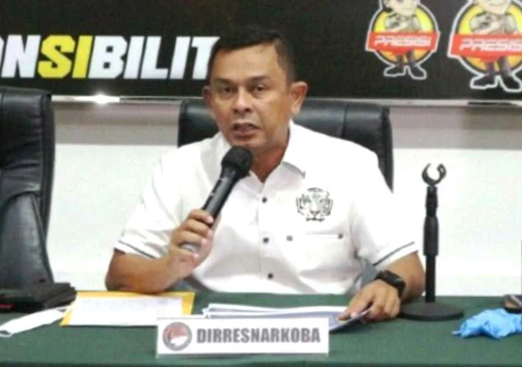 Kombes YBK Ditangkap Bersama Rekan Wanita, Sabu 1,1 Gram Jadi BB