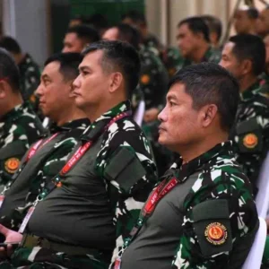 Pangdam IV/Diponegoro Hadiri Apel Dansat Pimpinan Panglima TNI Pangdam IV/Diponegoro Hadiri Apel Dansat Pimpinan Panglima TNI