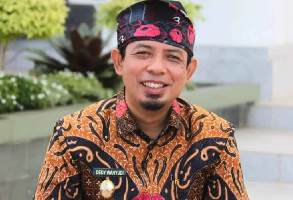 Pembuang Sampah Sembarang di Bengkulu Disanksi Beli 5 Tong Sampah