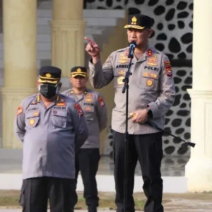 Pimpin Apel Perdana, Kapolda Bengkulu Ingatkan Tupoksi ke Anggota Pimpin Apel Perdana, Kapolda Bengkulu Ingatkan Tupoksi ke Anggota