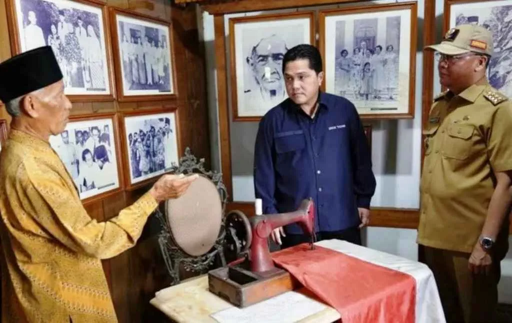 Rohidin Dampingi Menteri BUMN Napak Tilas Rumah Pengasingan Bung Karno