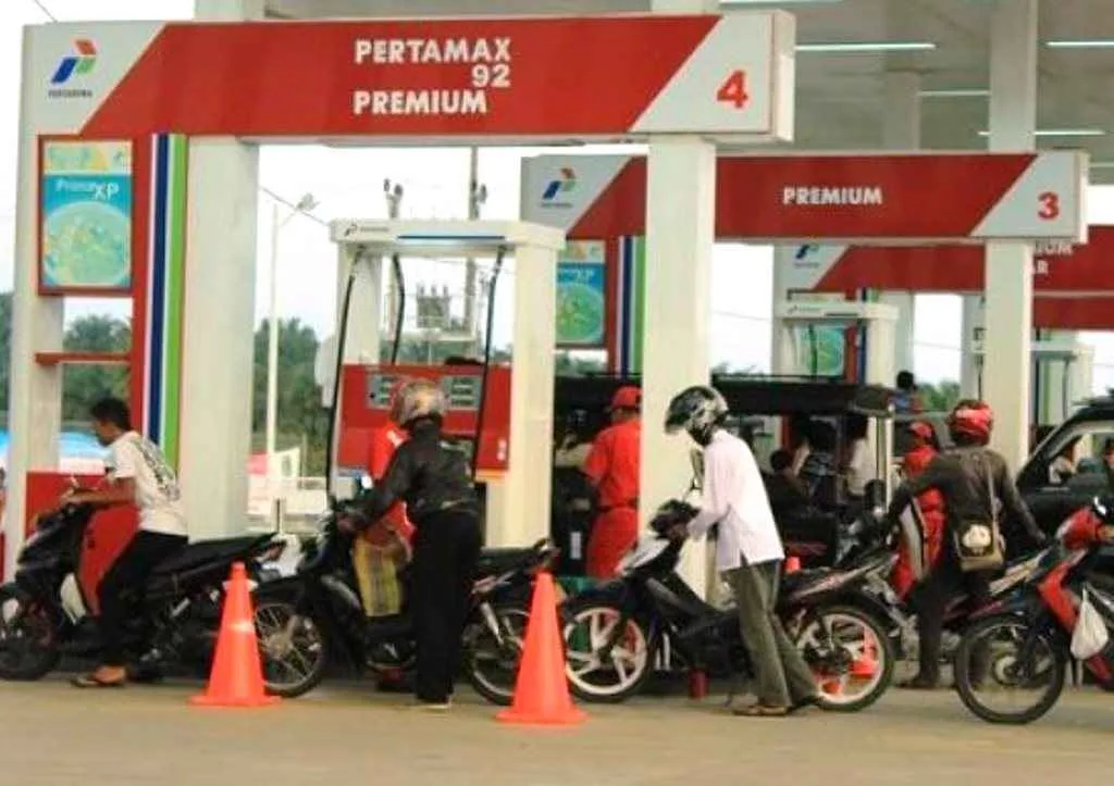 Harga Pertamax di Bengkulu Turun Jadi Rp.13.300