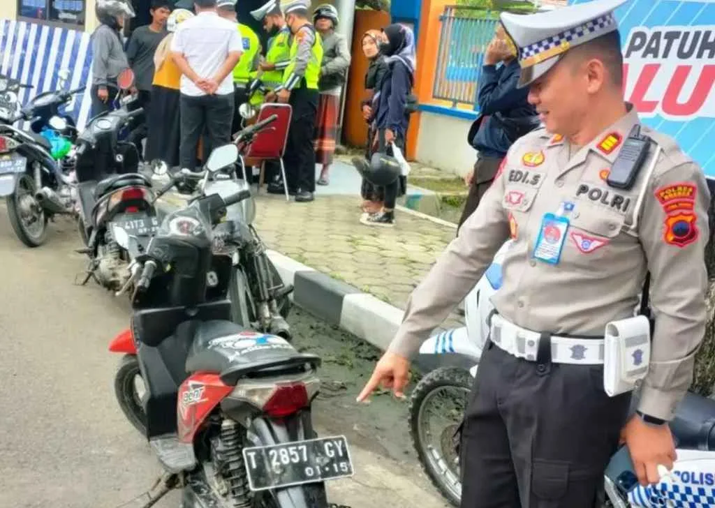 Sat Lantas Polres Brebes Gelar Razia Kasat Mata