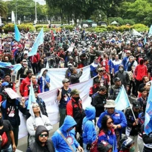 Tolak Isi Perpu Cipta Kerja, Ribuan Buruh Gelar Demonstrasi Tolak Isi Perpu Cipta Kerja, Ribuan Buruh Gelar Demonstrasi