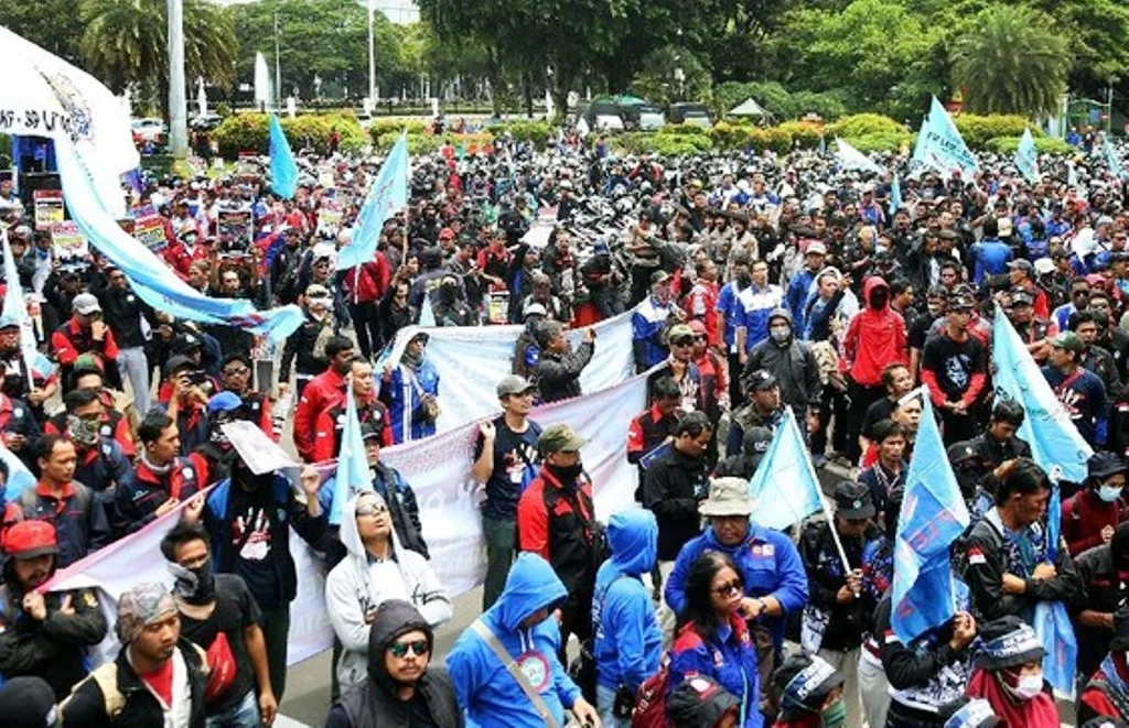 Tolak Isi Perpu Cipta Kerja, Ribuan Buruh Gelar Demonstrasi