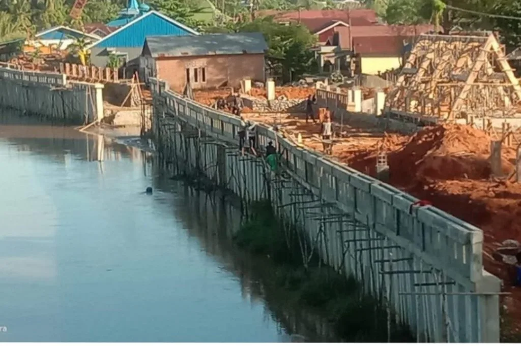 Ambruknya Bangunan Wisata Kota Tuo Sudah Diprediksi Sejak Awal