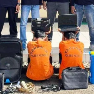 Bobol Sekolah, Dua Pelaku Curat Ditangkap Bobol Sekolah, Dua Pelaku Curat Ditangkap