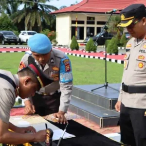 Gelar Upacara Sertijab, Dua Pejabat Utama Polres Mukomuko Berganti