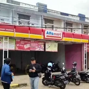 Jebol Dinding, Alfamart Jalan Kalimantan Dibobol Maling Jebol Dinding, Alfamart Jalan Kalimantan Dibobol Maling