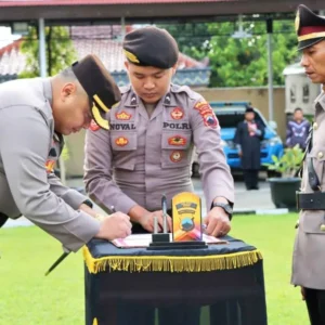 Kapolsek Losari Berganti, Upacara Sertijab Dipimpin Kapolres Brebes