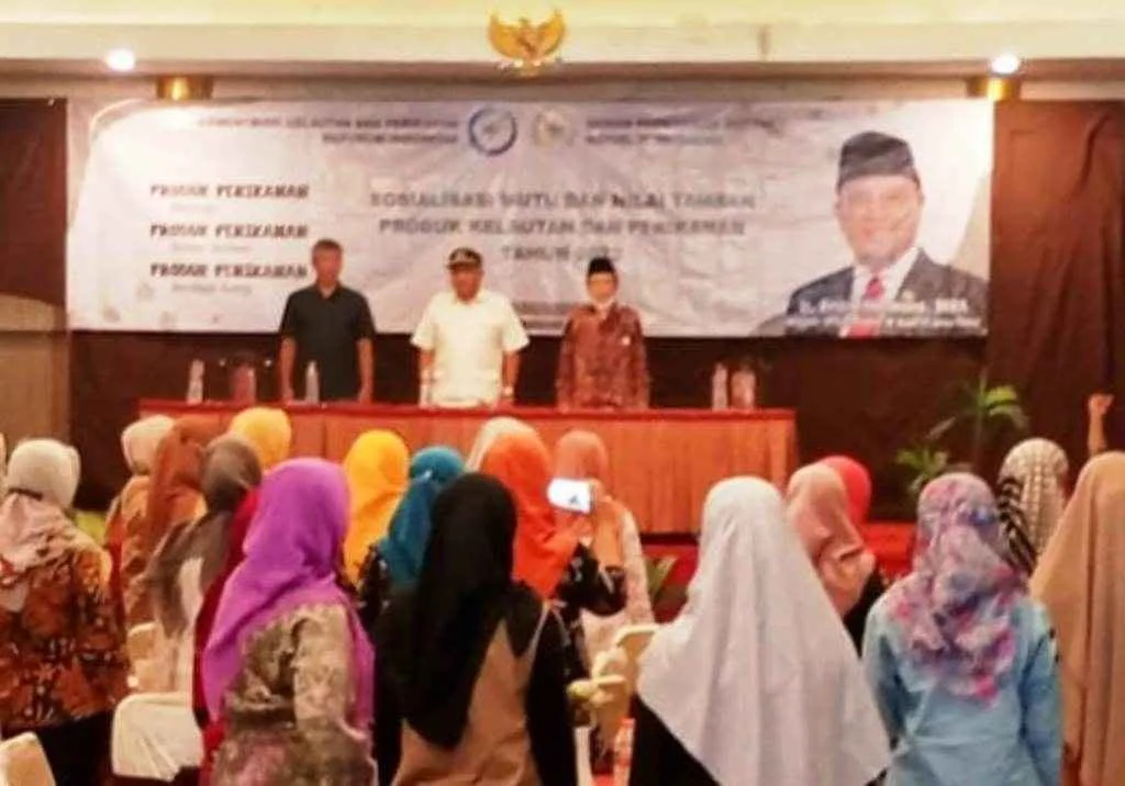 Lakukan Sosialisasi, Endro Harmono Ajak Tingkatkan Nilai Tambah Hasil Laut