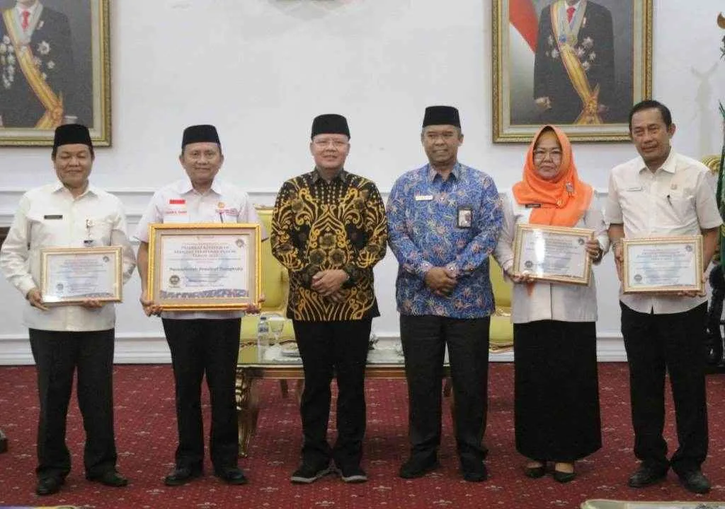 Pemprov Bengkulu Terima Penghargaan dari Ombudsman RI
