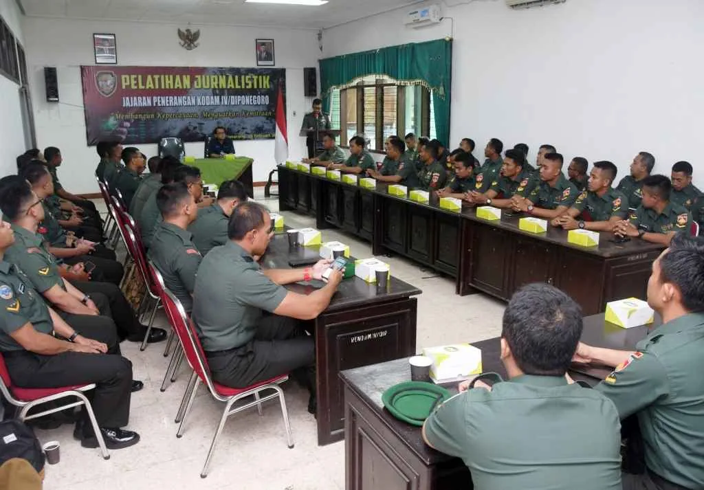 Pendam IV/Diponegoro Gelar Pelatihan Jurnalistik