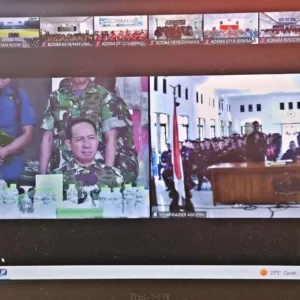 Prajurit dan PNS Kodam IV/Diponegoro Ikuti Launching Super APP ETWPAD