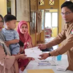 Rayakan HUT Ke 20, Dinsos Mukomuko Salurkan Santunan Kepada Anak Yatim Piatu