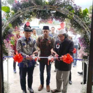 Pj Wali Kota Batu Resmikan Gedung Baru, Harap Kinerja Pemdes Bulukerto Meningkat