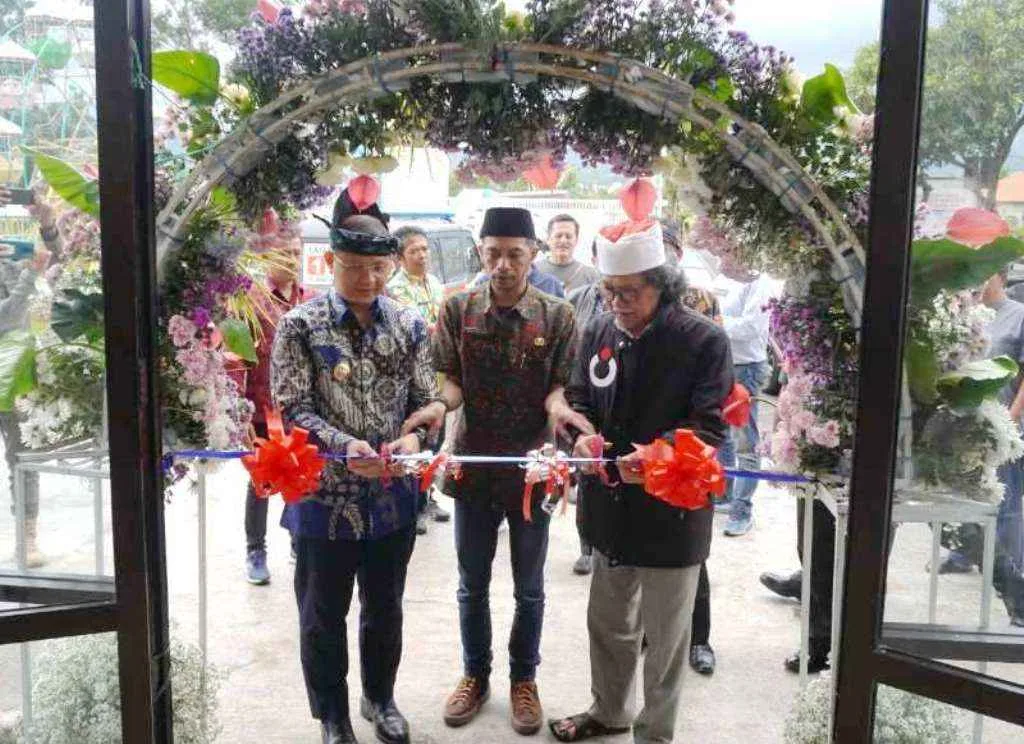 Pj Wali Kota Batu Resmikan Gedung Baru, Harap Kinerja Pemdes Bulukerto Meningkat