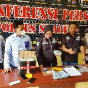 Satresnarkoba Polres Sragen Grebeg Pengedar Obat Terlarang