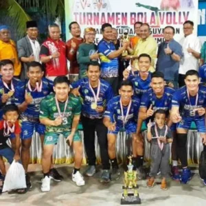 Turnamen Volly Antar Suku, Bupati Karimun : Kita Gelar Tiap Tahun Turnamen Volly Antar Suku, Bupati Karimun : Kita Gelar Tiap Tahun