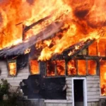 Akibat Korsleting Listrik, Rumah Warga Kepanjenkidul Terbakar