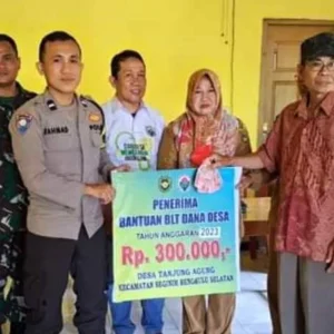 Bulan Ramadhan, KPM Tanjung Agung Mendapatkan BLT DD 3 Bulan