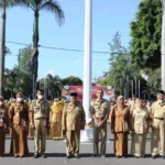 Bupati Malang Berikan SK Kenaikan Pangkat dan SK Pensiun