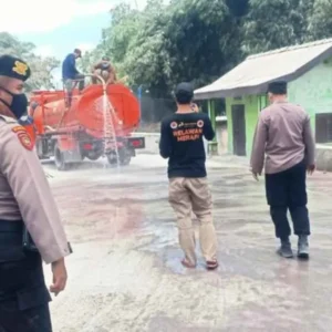 Erupsi Gunung Merapi, Polda Jateng Siagakan Personil Erupsi Gunung Merapi, Polda Jateng Siagakan Personil