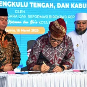 Helmi Hasan Dampingi Menteri PANRB Resmikan MPP Kota Bengkulu Helmi Hasan Dampingi Menteri PANRB Resmikan MPP Kota Bengkulu