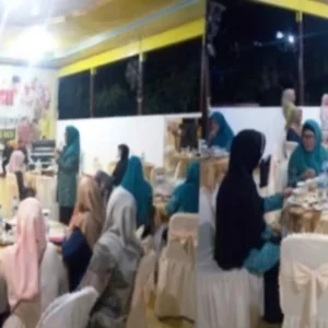 Istri Gubernur Bengkulu Kunjungi Rumah Mantan Bupati Mukomuko Istri Gubernur Bengkulu Kunjungi Rumah Mantan Bupati Mukomuko