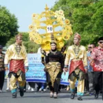Karnaval Batik Besurek Rangkaian Hari Jadi ke-304 Kota Bengkulu, Meriah
