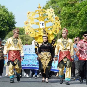 Karnaval Batik Besurek Rangkaian Hari Jadi ke-304 Kota Bengkulu, Meriah