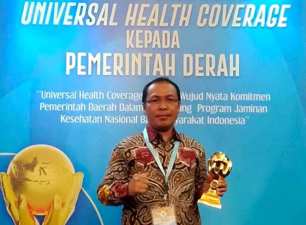 Pemkab Mukomuko Terima Penghargaan UHC, Sapuan : 98% Masyarakat Tercover BPJS