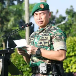 Pesan Pangdam : Santun dan Dewasa Perkuat Kemanunggalan TNI dengan Rakyat Pesan Pangdam : Santun dan Dewasa Perkuat Kemanunggalan TNI dengan Rakyat