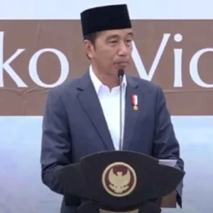 Presiden Jokowi Larang Pejabat Gelar Buka Puasa Bersama Firli Bahuri Diberhentikan Sebagai Ketua KPK Presiden Jokowi: Pertemuan dengan Partai Tidak Bahas Reshuffle Kabinet Optimalisasi Pemenuhan Gizi, Presiden Jokowi Resmi Bentuk Badan Gizi Nasional