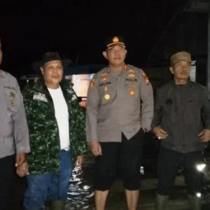 Puluhan Rumah Terendam Banjir, Wabup Lebong Turunkan Bantuan