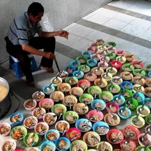 Saat Ramadhan Masjid Pekojan Semarang Masak 6 Ribu Porsi Bubur India