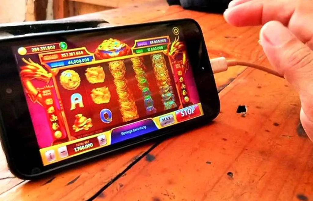 Terdesak Beli Chip Domino, Dua Pemuda Bobol Rumah Warga