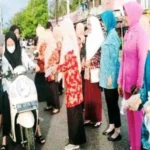 TP PKK Mukomuko Bagikan Takjil Gratis Kepada Warga