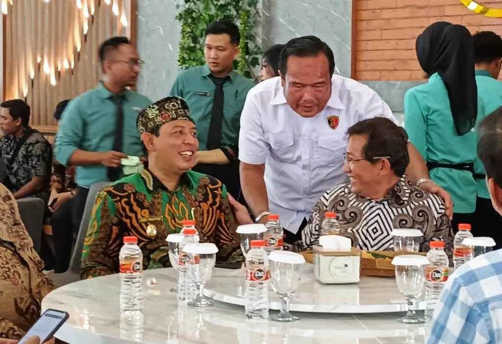 Wakil Wali Kota Resmikan Palm Ola Bakery & Resto