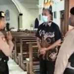 Amankan Misa Paskah di Gereja, Polisi Gunakan Alat Pendeteksi Logam