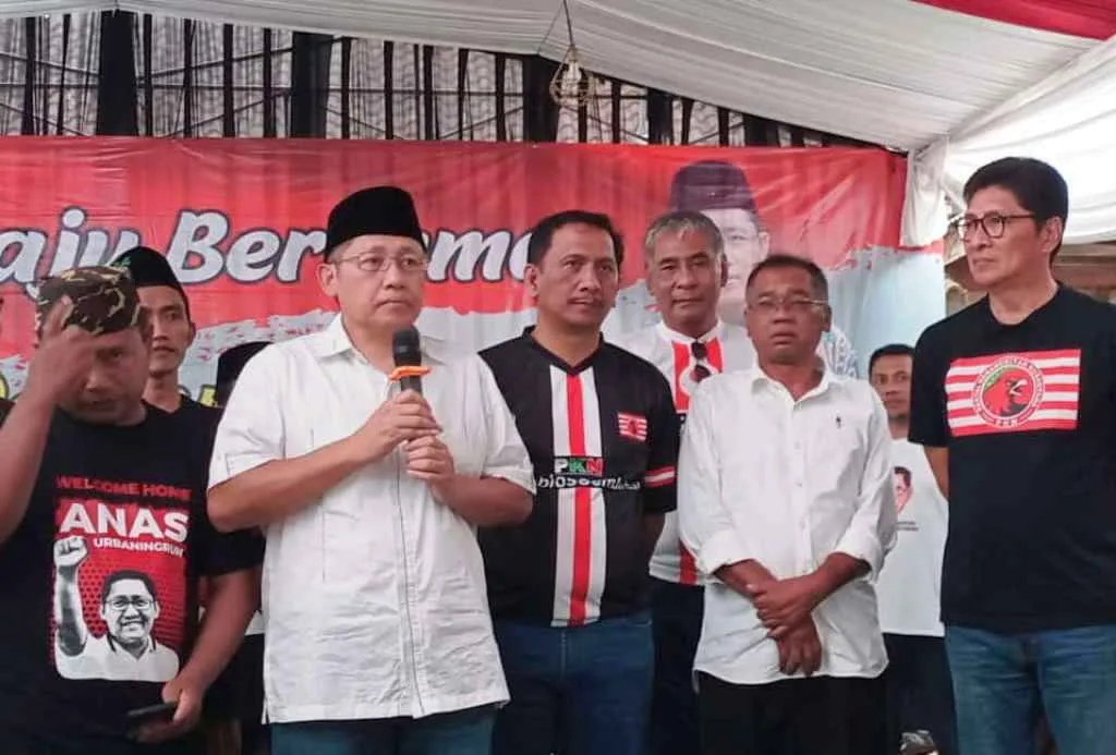 Anas Urbaningrum Bebas, Langsung Pulang Kampung ke Blitar Dikawal Patwal