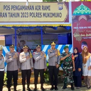 Dalam Rangka Monitoring Pos Pengamanan, Wakapolda Bengkulu Terjun Langsung Lakukan Pengecekan Dalam Rangka Monitoring Pos Pengamanan, Wakapolda Bengkulu Terjun Langsung Lakukan Pengecekan