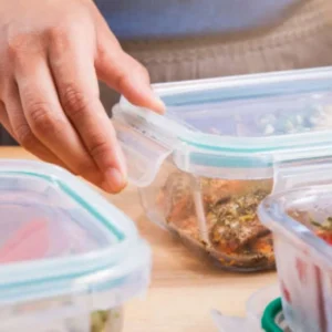 Diambang kebangkrutan, Cek Fakta Tupperware Yang Jadi Favorit Emak-emak 