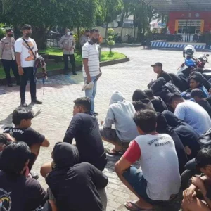 Lagi Bersiap Tarung Sarung, 26 Remaja Diamankan Polres Blitar Kota