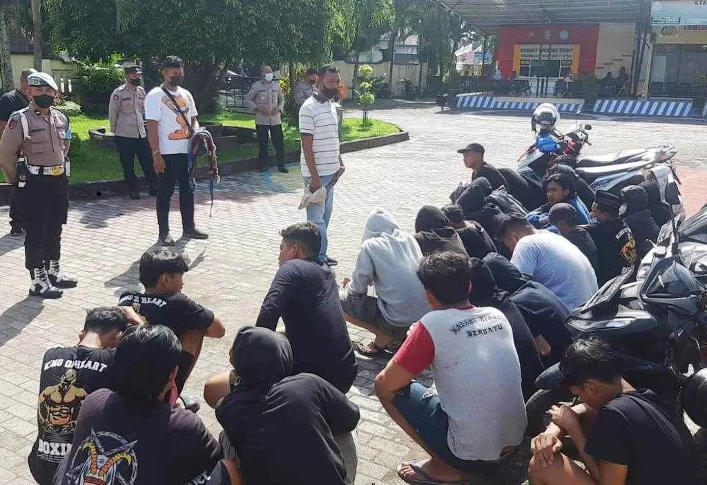 Lagi Bersiap Tarung Sarung, 26 Remaja Diamankan Polres Blitar Kota