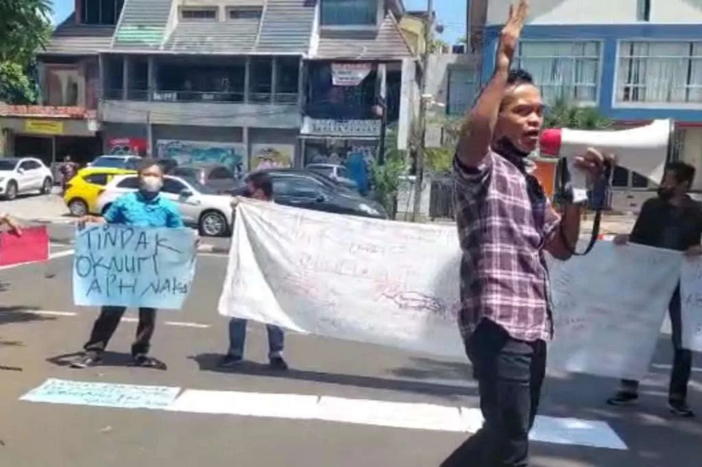 Masyarakat Minta Kejagung Turun, Tindak Oknum Jaksa Nakal di Bengkulu