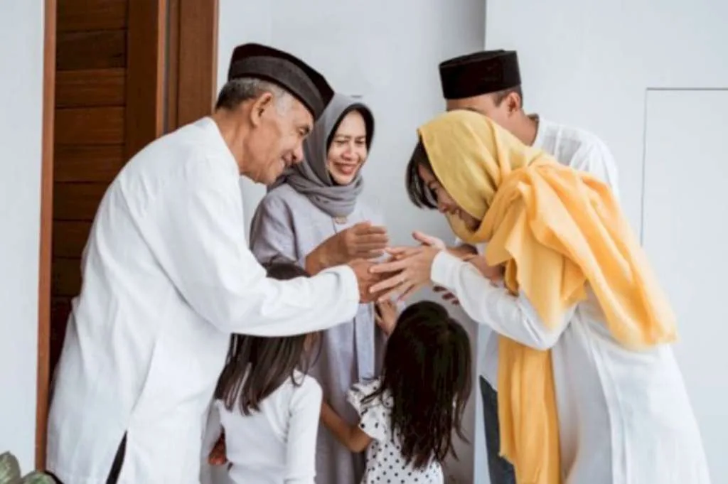 Melacak Akar Budaya dan Spiritualitas di Balik Hari Raya Lebaran