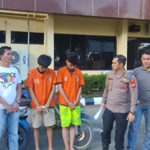 Minder Tak Punya Handphone, 2 Pelajar Jadi Jambret Minder Tak Punya Handphone, 2 Pelajar Jadi Jambret